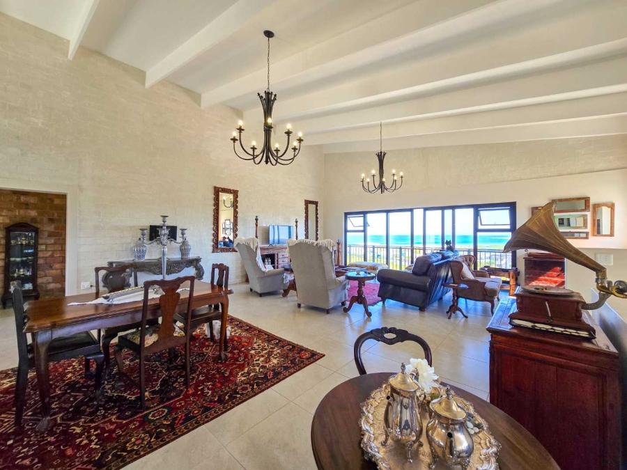 3 Bedroom Property for Sale in Stilbaai Oos Western Cape